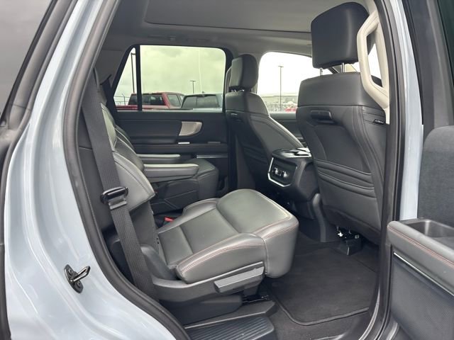 Certified 2025 Ford Expedition Active image 11