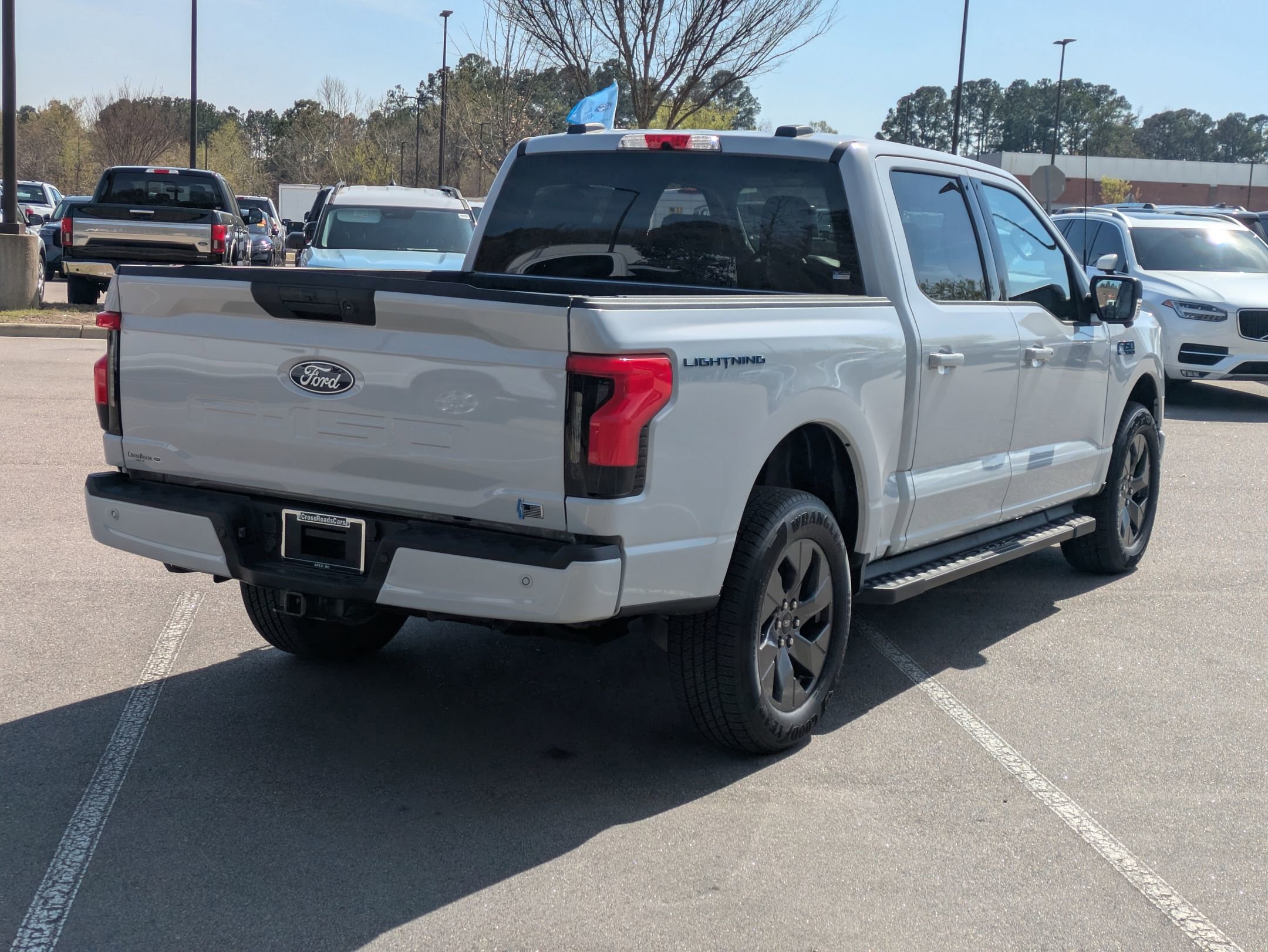 Certified 2025 Ford F150 Lightning Flash image 4