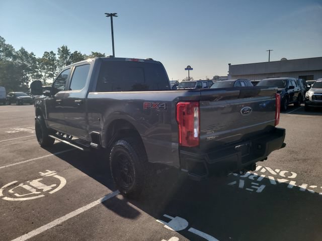 Certified 2024 Ford F250 XL w/ XL Off-Road Package AWD/4WD image 7
