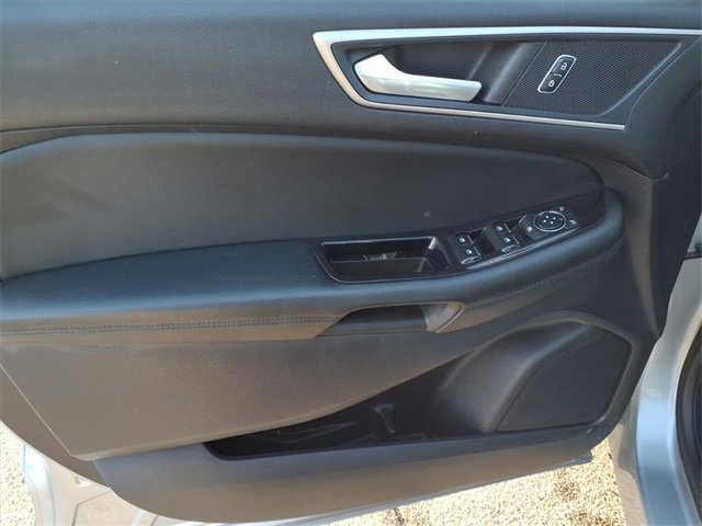 Certified 2020 Ford Edge SEL image 12