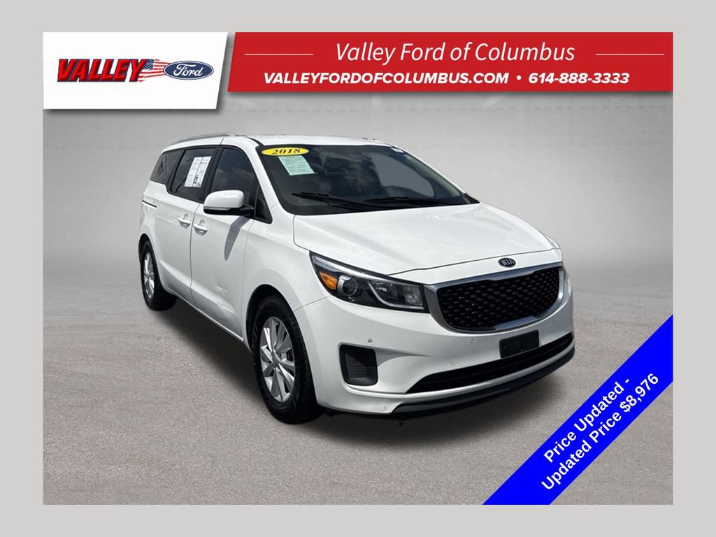 Used 2018 Kia Sedona LX w/ LX Essentials Premium Package FWD image 1