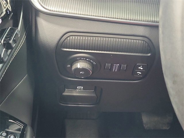 Used 2022 Jeep Grand Wagoneer Series II image 11