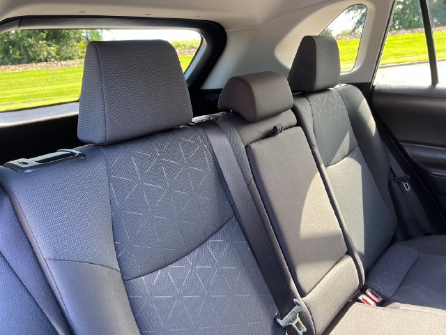Used 2025 Toyota RAV4 XLE AWD/4WD image 33