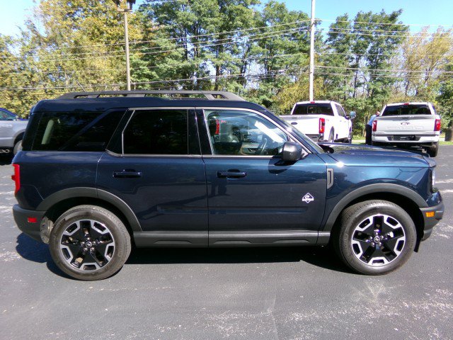 Certified 2023 Ford Bronco Sport Outer Banks w/ Tech Package AWD/4WD image 10