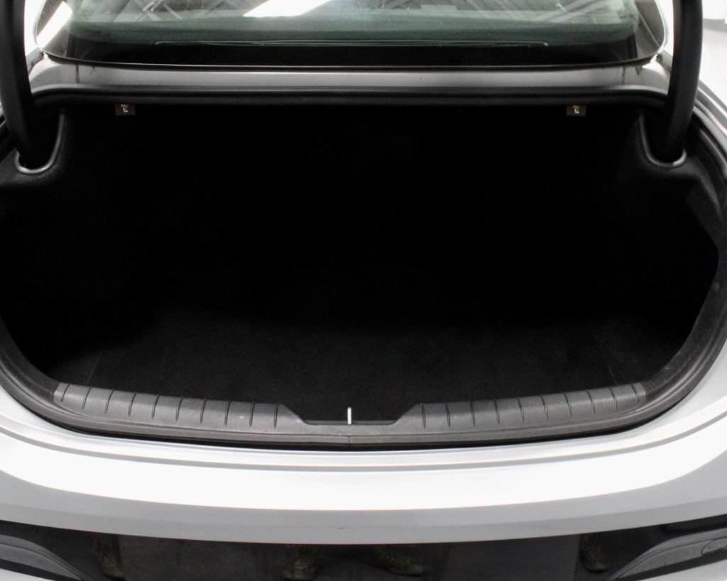 Used 2025 Hyundai Sonata SEL FWD image 13