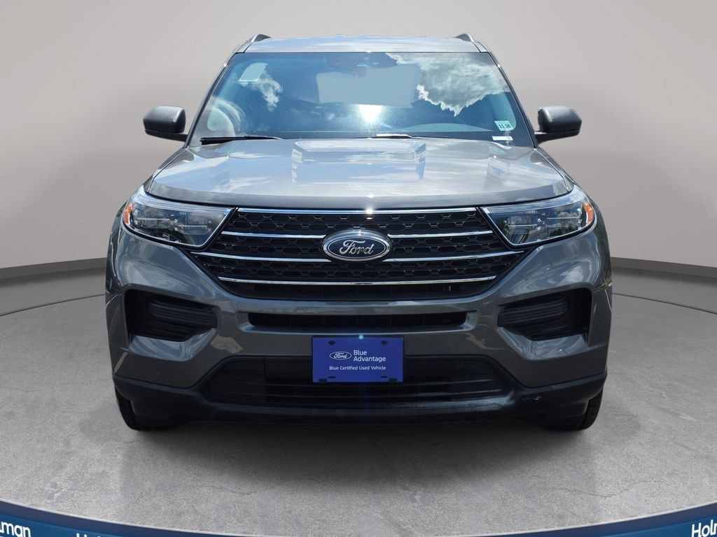 Certified 2023 Ford Explorer XLT AWD/4WD image 2