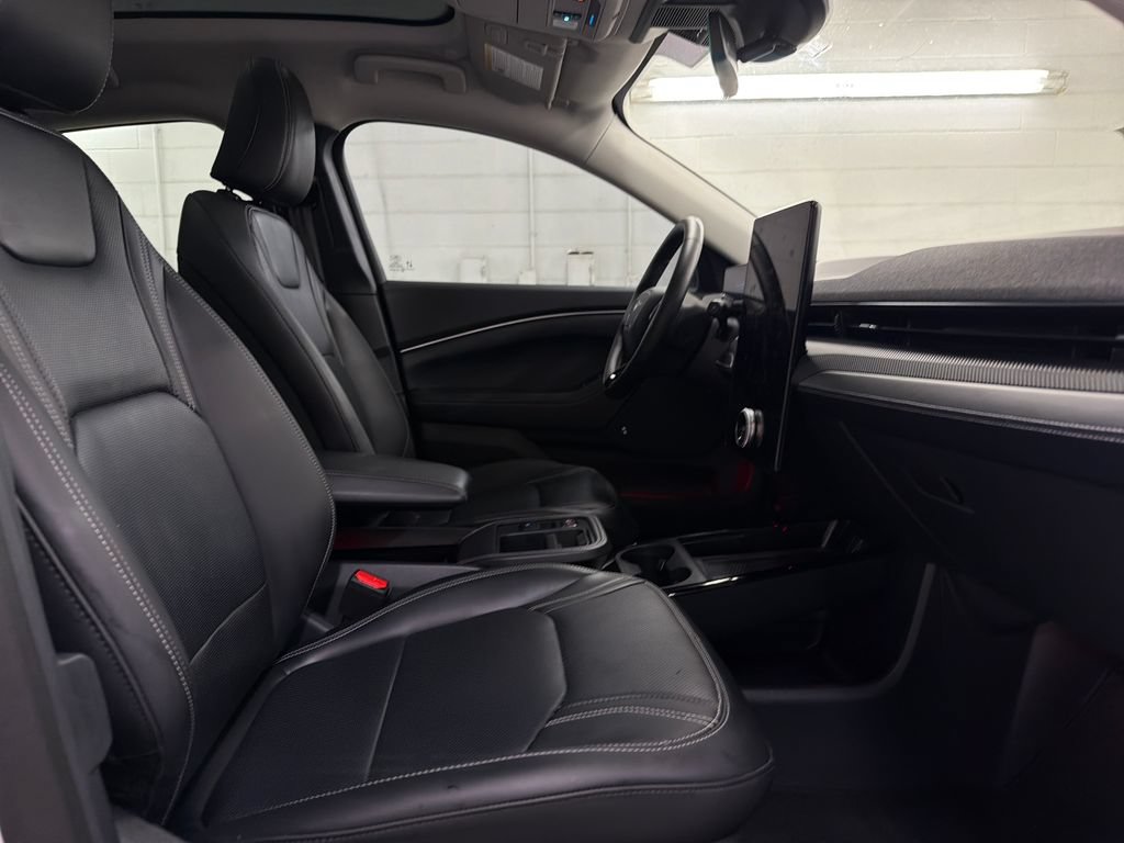 Certified 2025 Ford Mustang Mach-E Premium RWD image 30