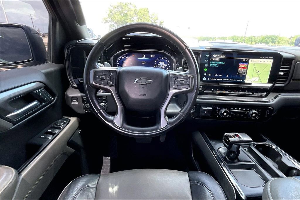 Used 2022 Chevrolet Silverado 1500 ZR2 w/ Technology Package AWD/4WD image 5