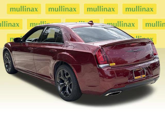 Used 2020 Chrysler 300 S w/ Safetytec Plus Group image 7