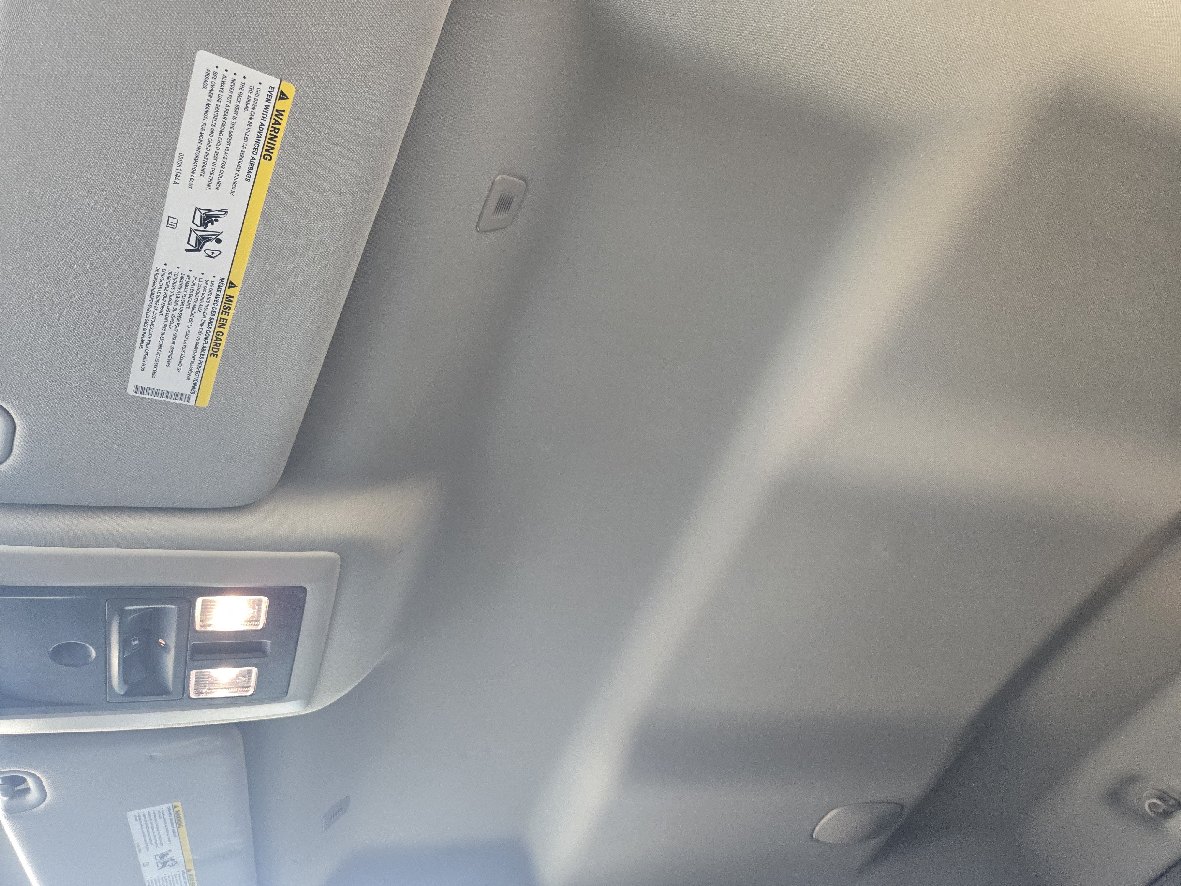 Used 2018 RAM 1500 Laramie AWD/4WD image 19