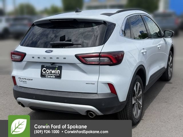 Certified 2025 Ford Escape Platinum AWD/4WD image 17