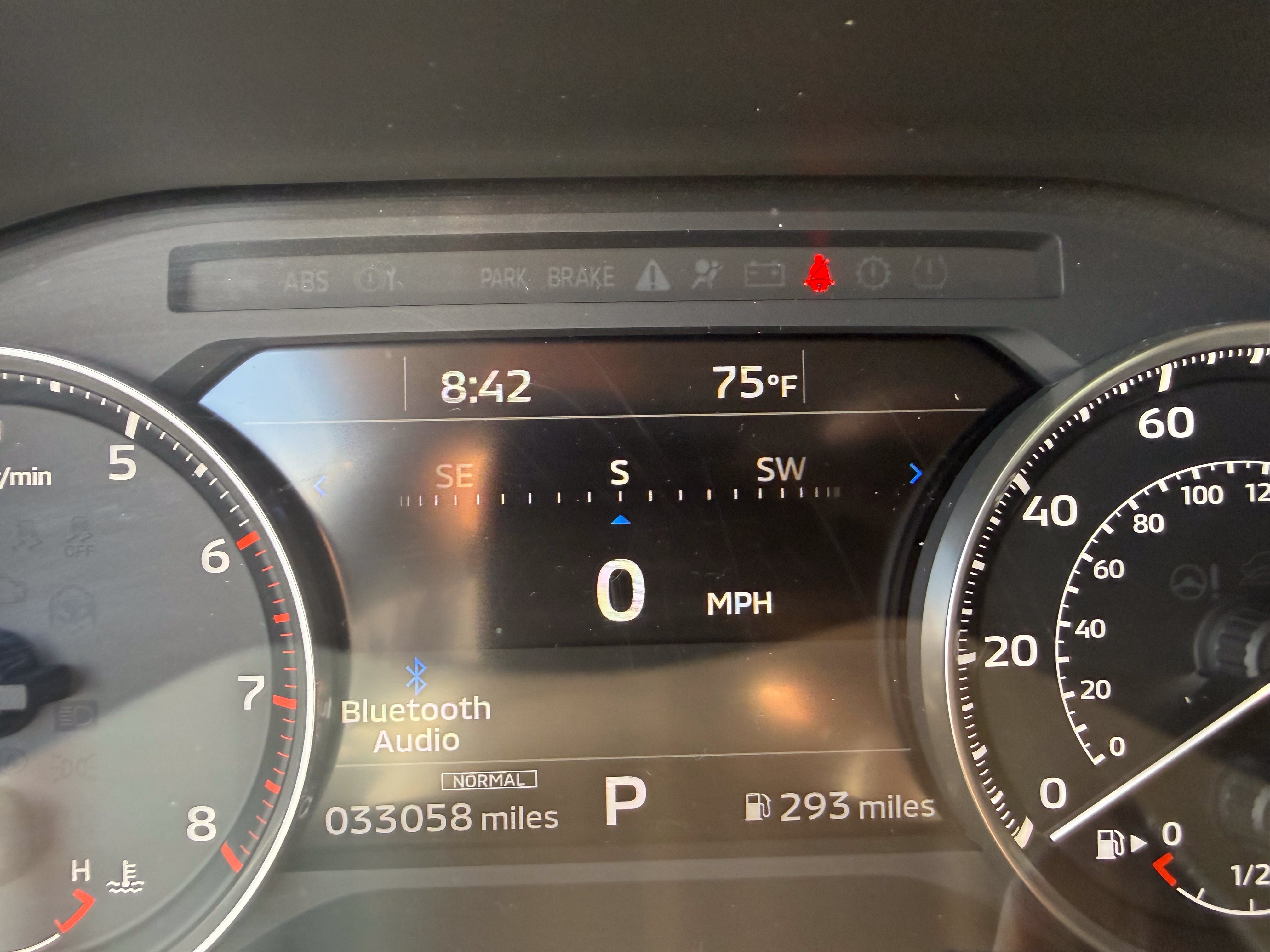 Used 2022 Mitsubishi Outlander SE AWD/4WD image 11