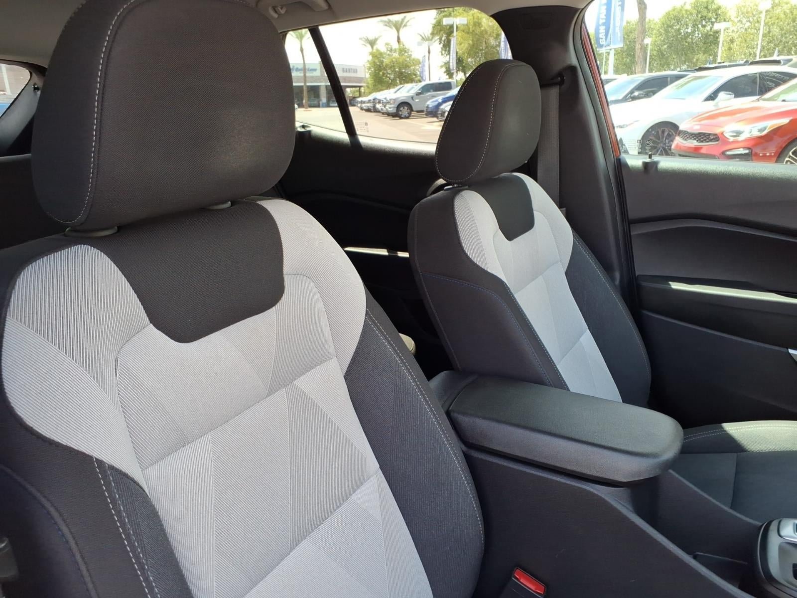 Used 2024 Chevrolet Trax LS w/ LS Convenience Package FWD image 12