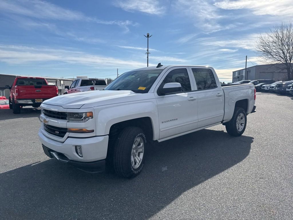 Used 2017 Chevrolet Silverado 1500 LT w/ All Star Edition image 3