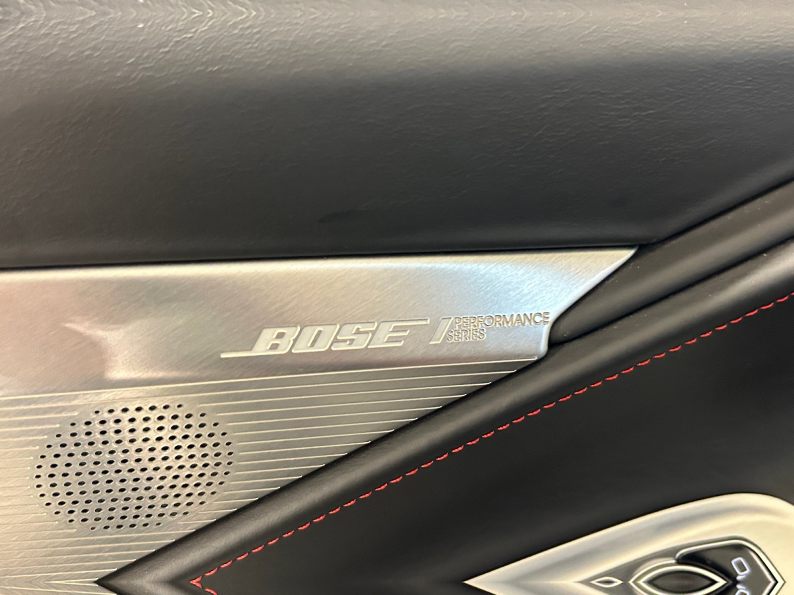 Used 2023 Chevrolet Corvette Stingray Premium Conv w/ Z51 Performance Package RWD image 12