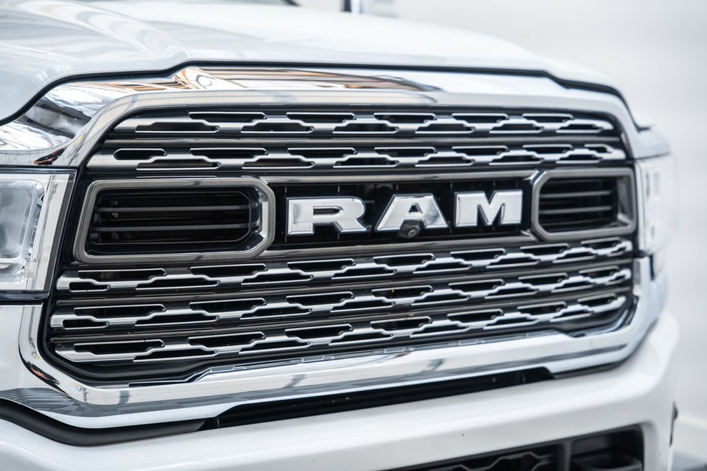Used 2023 RAM 3500 Limited AWD/4WD image 14