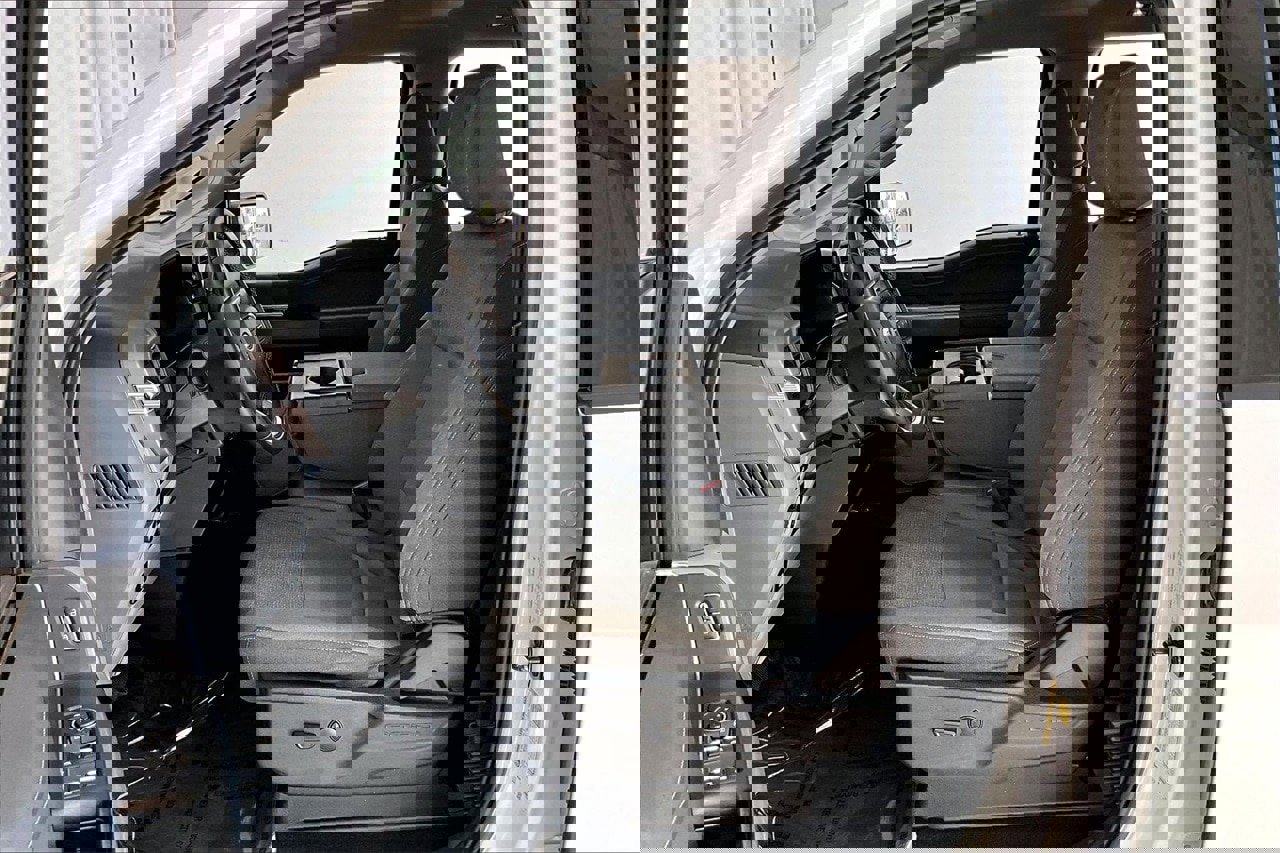 Certified 2025 Ford F150 XLT w/ Equipment Group 301A Standard image 18