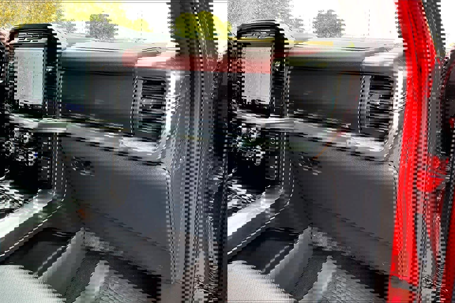 Certified 2023 Ford F150 Lariat image 19