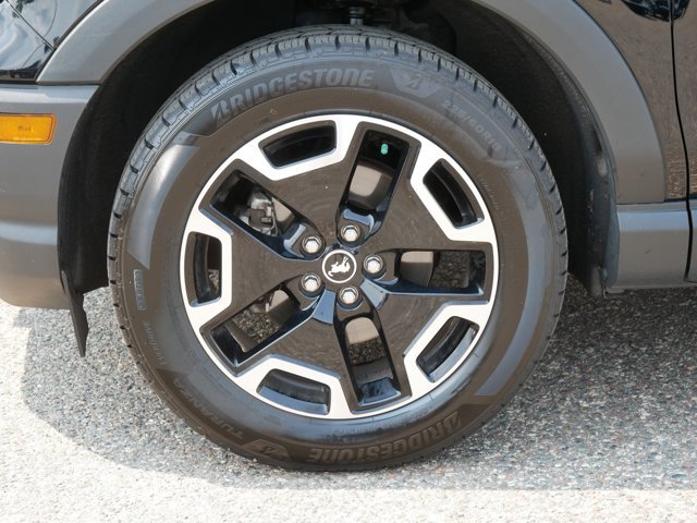 Certified 2022 Ford Bronco Sport Outer Banks w/ Tech Package AWD/4WD image 10