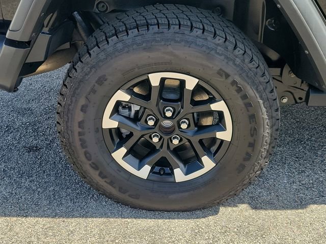 Used 2024 Jeep Wrangler Unlimited Rubicon 4xe AWD/4WD image 6