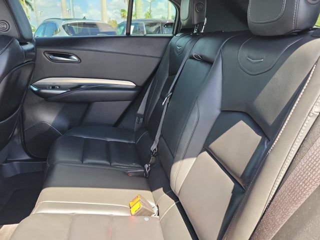 Used 2023 Cadillac XT4 Premium Luxury AWD/4WD image 17