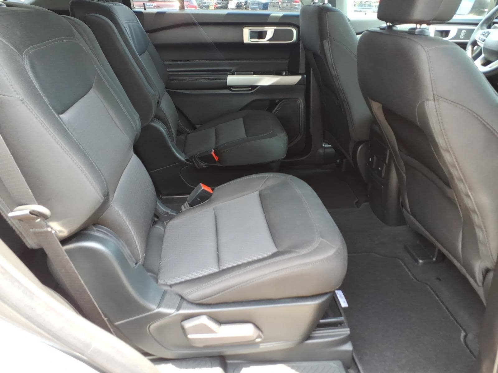 Certified 2023 Ford Explorer XLT AWD/4WD image 26
