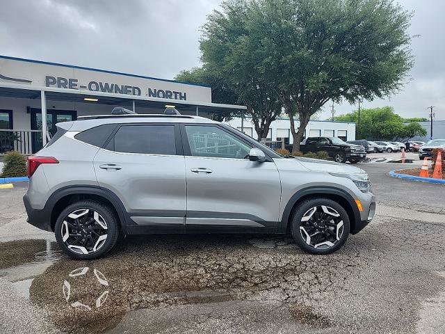 Used 2024 Kia Seltos SX AWD/4WD image 2