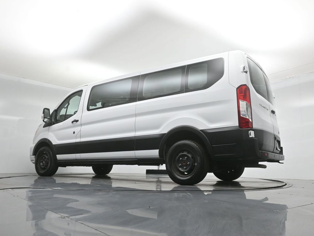 Certified 2022 Ford Transit 350 XLT RWD image 22