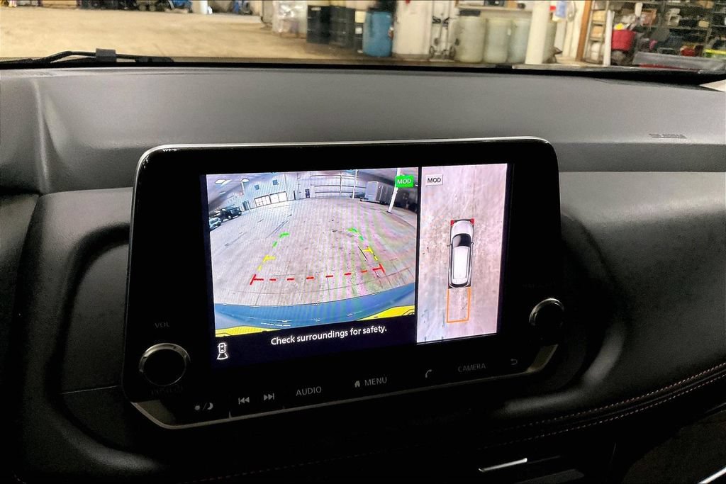 Used 2025 Nissan Rogue SV AWD/4WD image 20