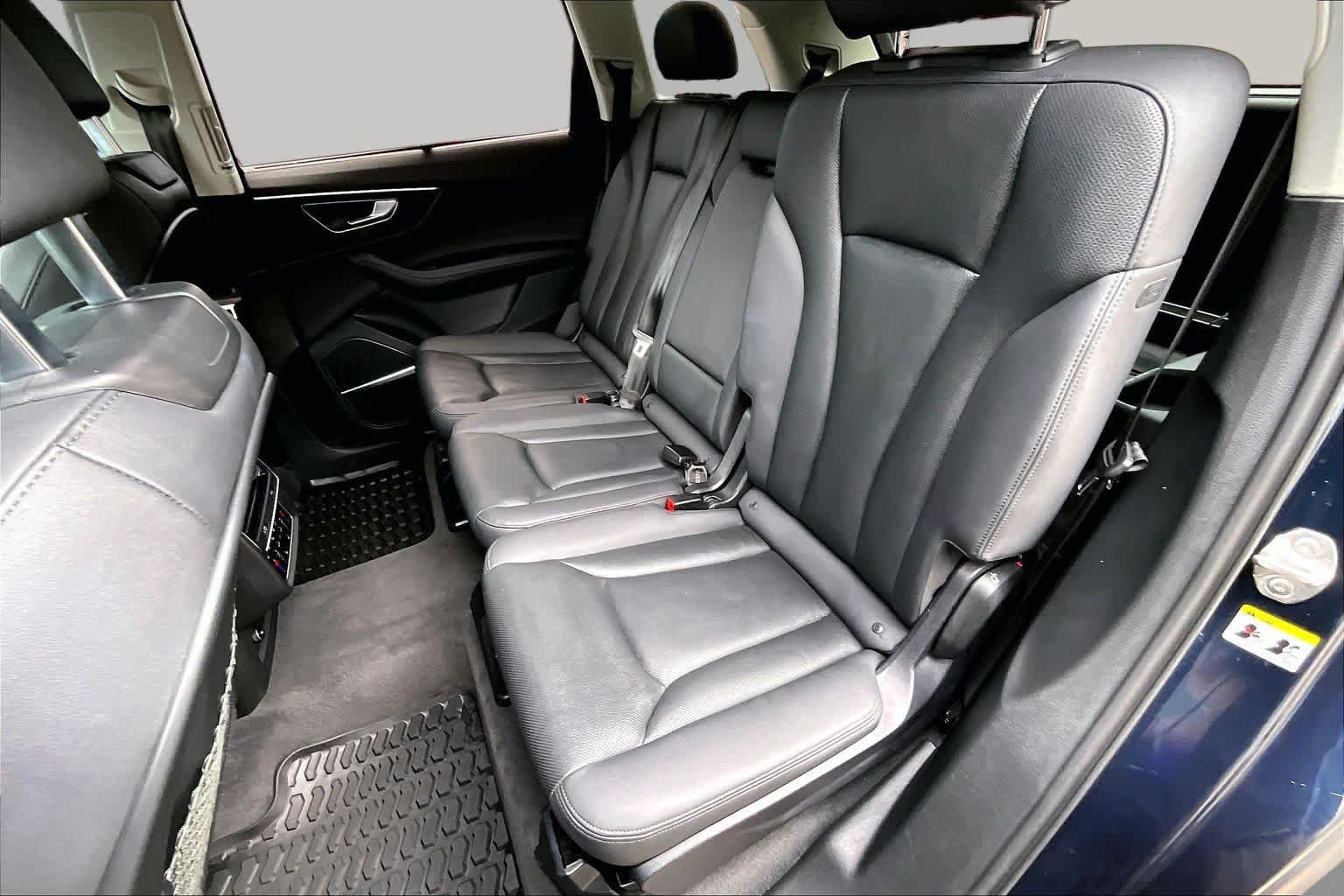 Used 2023 Audi Q7 3.0T Prestige w/ Prestige Package AWD/4WD image 21