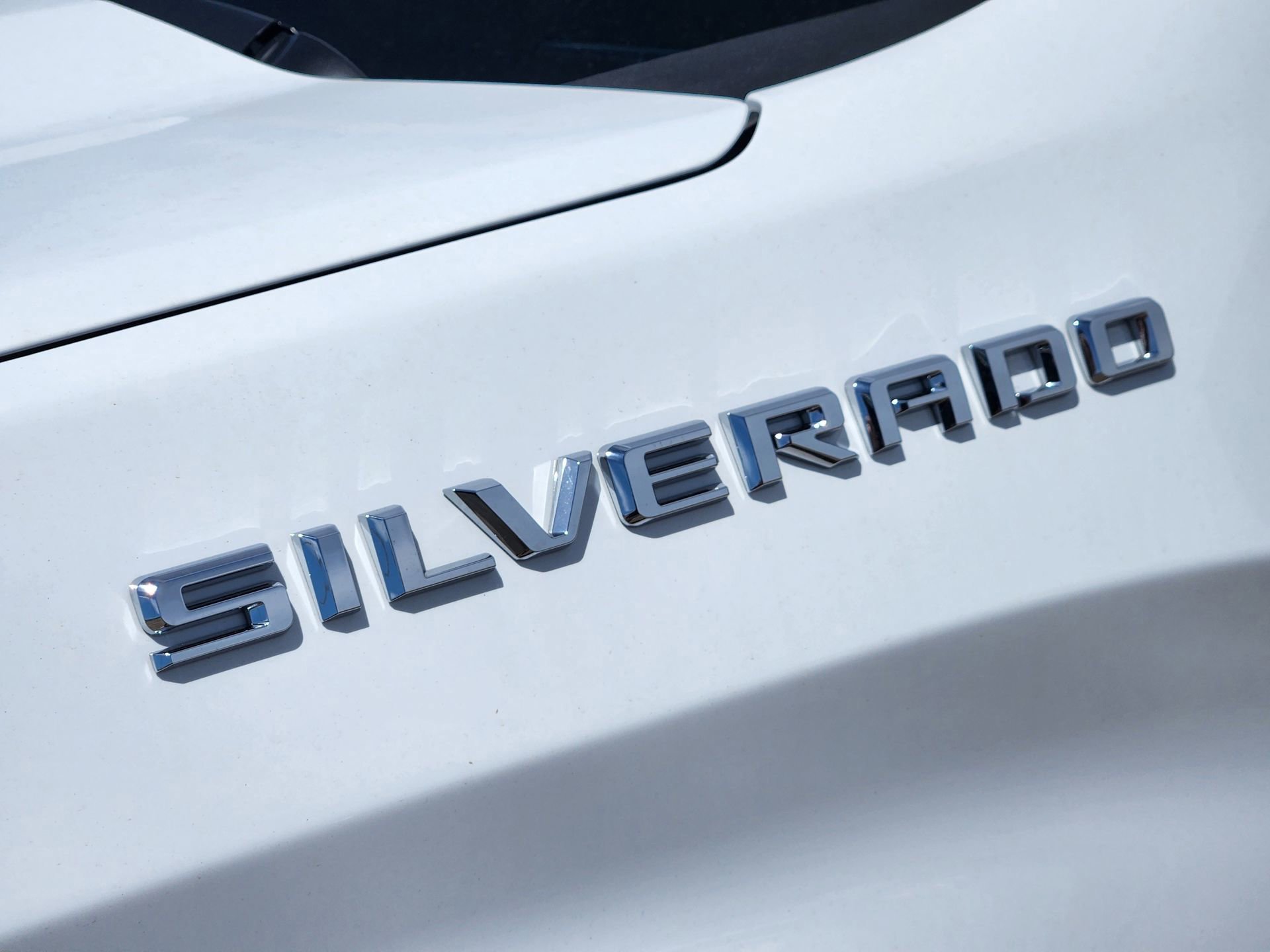 Used 2024 Chevrolet Silverado 1500 Custom image 15