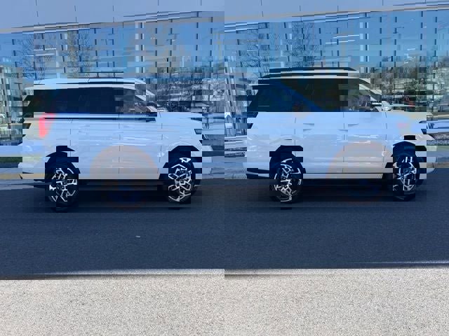 Certified 2025 Ford Expedition Max Active image 6