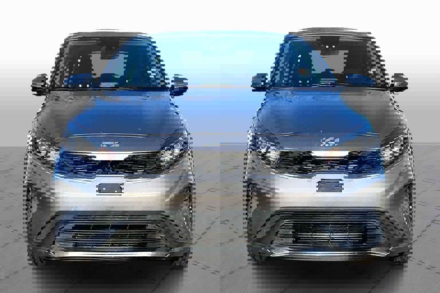 Used 2023 Kia Forte LXS w/ LXS Technology Package image 6