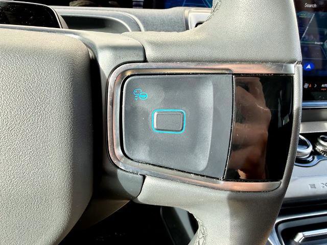 Certified 2025 Ford Expedition Active image 29