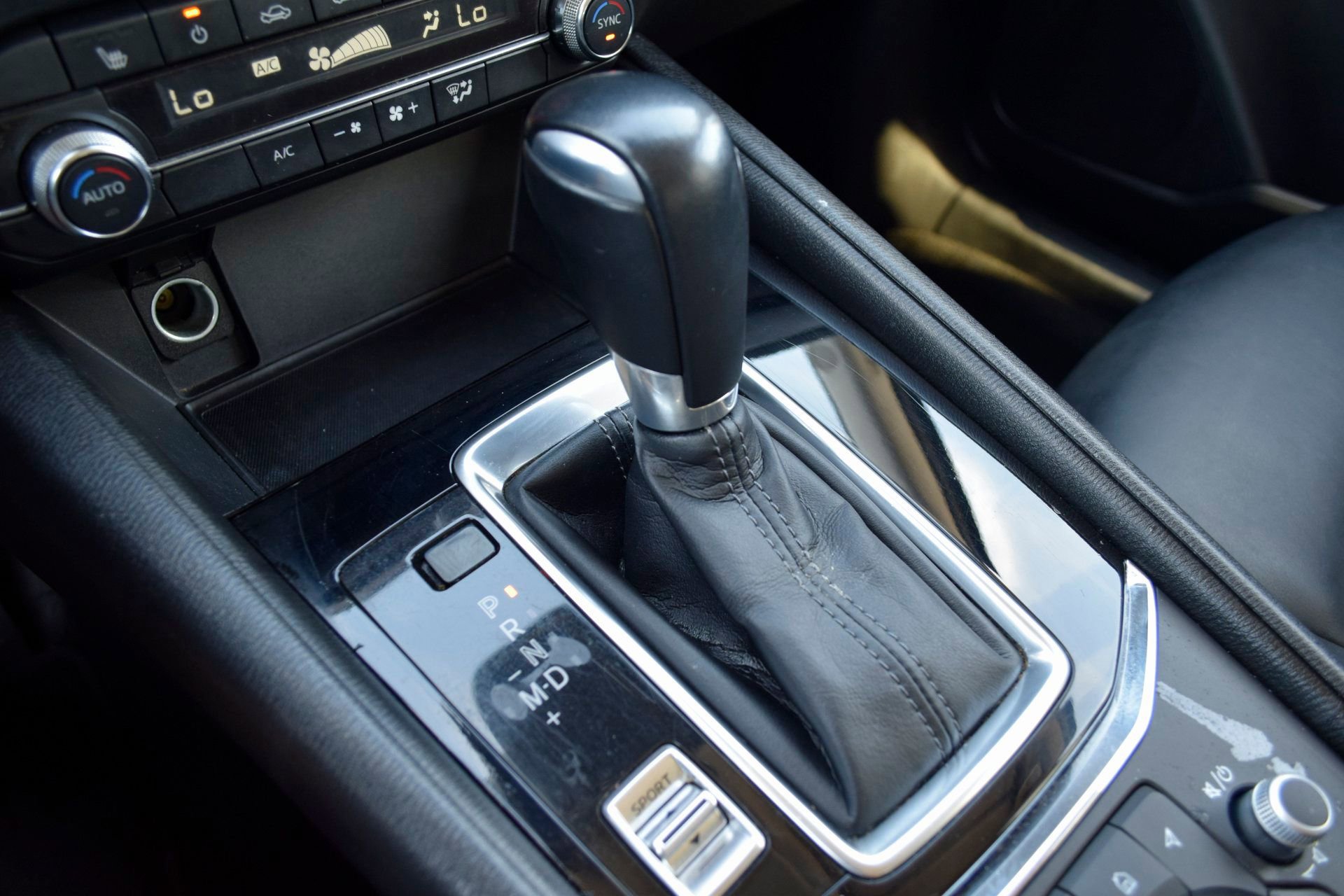 Used 2024 MAZDA CX-5 AWD 2.5 S w/ Select Package image 15