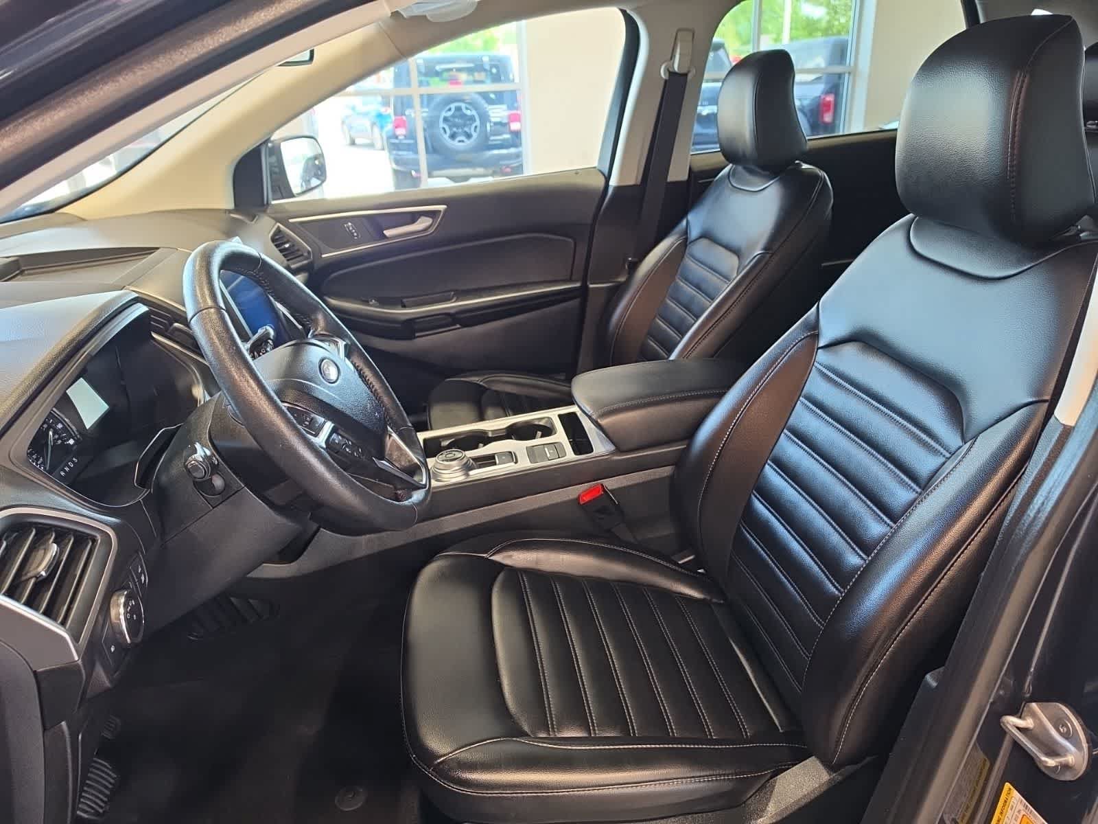 Certified 2022 Ford Edge SEL w/ Convenience Package AWD/4WD image 15