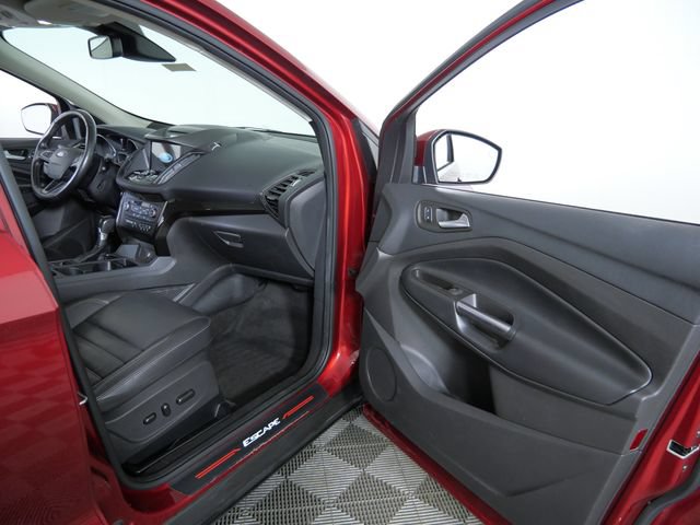 Certified 2018 Ford Escape Titanium w/ Ford Safe & Smart Package AWD/4WD image 10