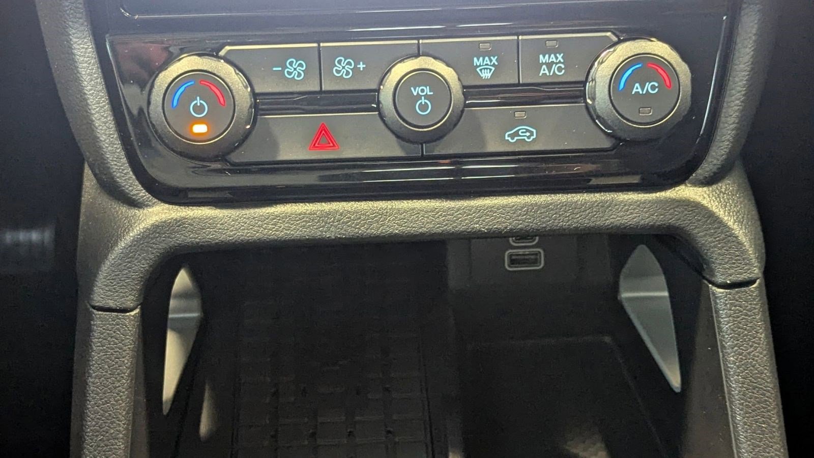 Certified 2024 Ford Ranger Lariat w/ Trailer Tow Package image 27