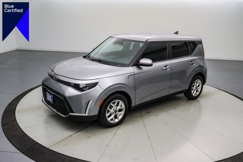 Used 2023 Kia Soul LX w/ Option Group 015
