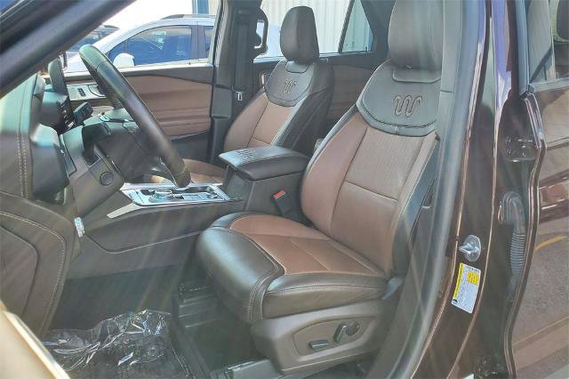 Certified 2023 Ford Explorer King Ranch w/ Technology Package image 11