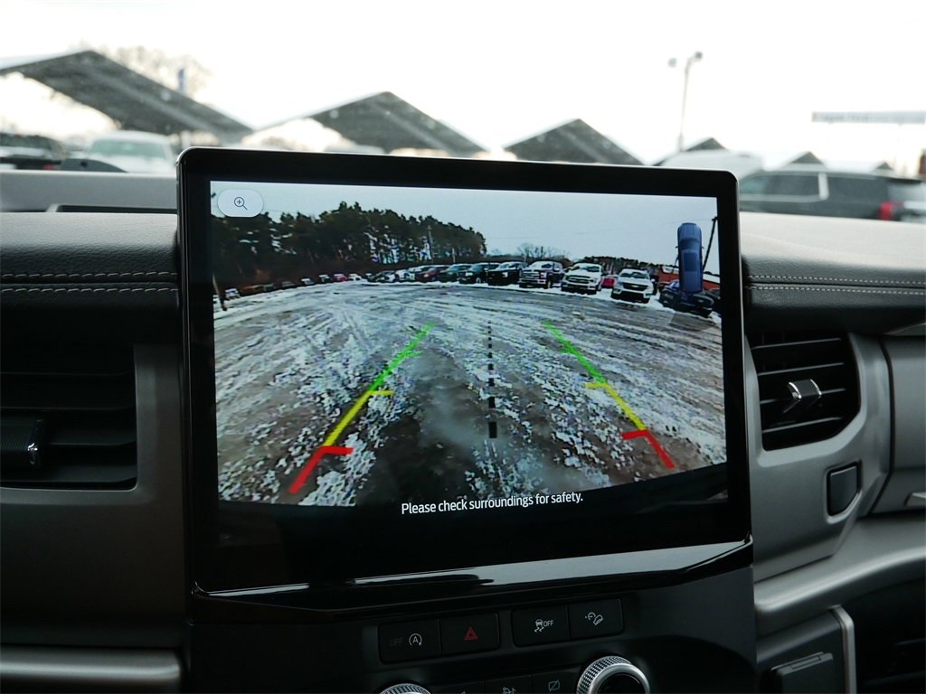 Certified 2024 Ford Expedition XLT image 27