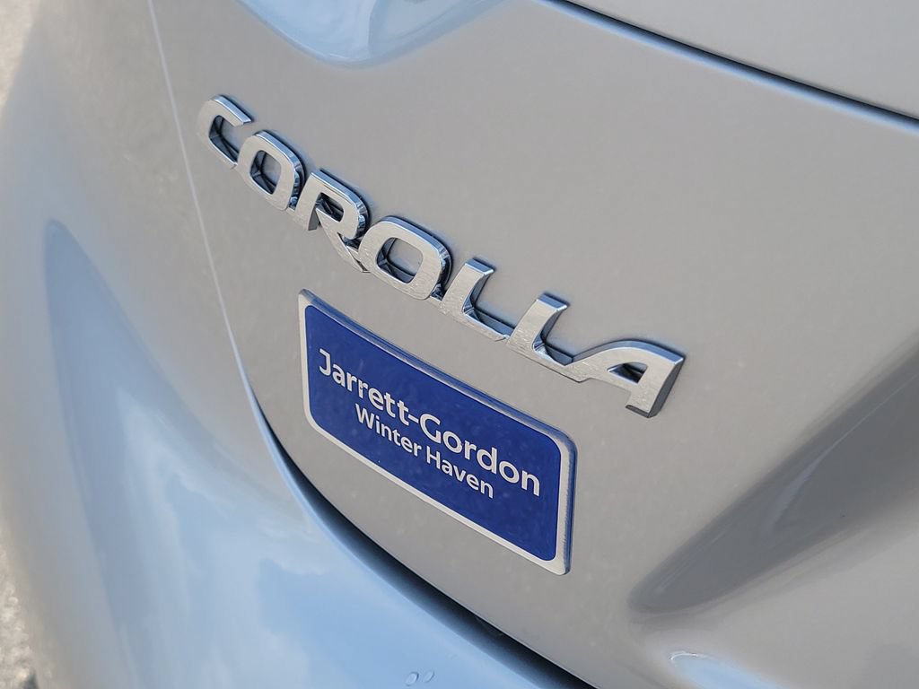 Used 2025 Toyota Corolla LE FWD image 7