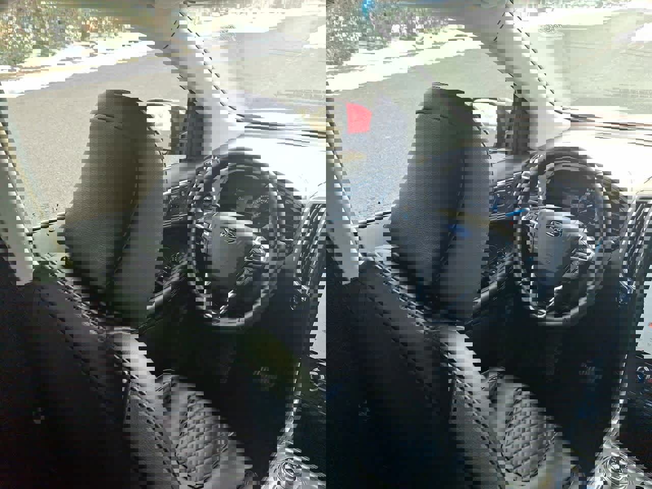 Certified 2024 Ford Edge Titanium image 15