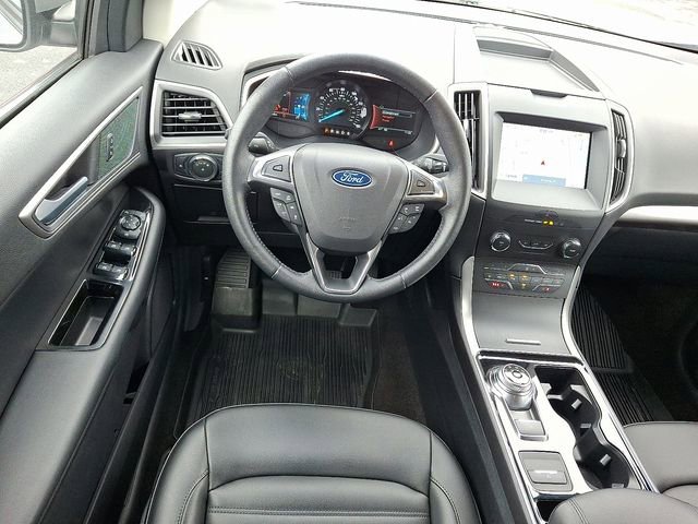 Certified 2020 Ford Edge SEL w/ Cold Weather Package image 11