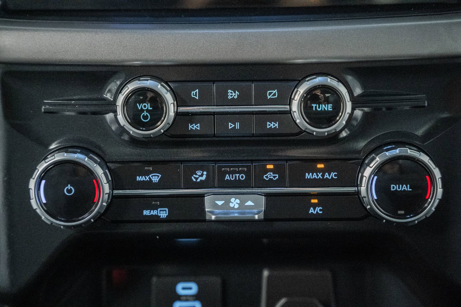 Certified 2024 Ford F150 XLT w/ Tow/Haul Package image 29