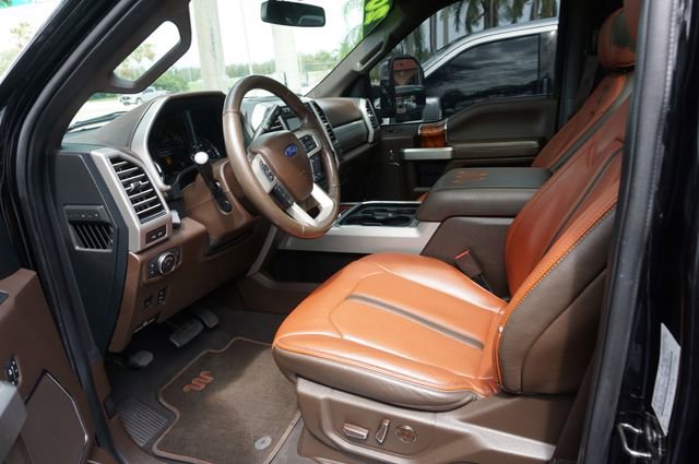 Certified 2020 Ford F250 King Ranch w/ King Ranch Ultimate Package AWD/4WD image 34