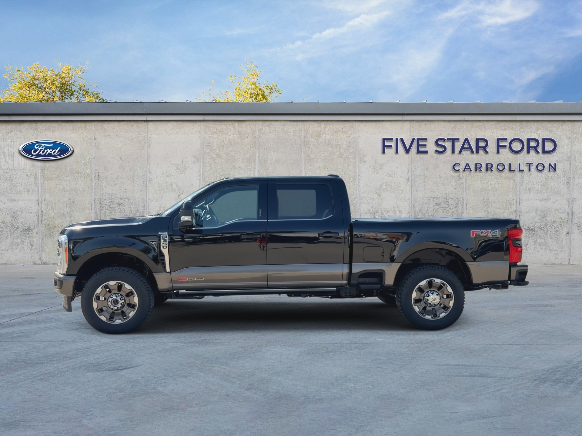Certified 2023 Ford F350 King Ranch w/ FX4 Off-Road Package AWD/4WD image 5