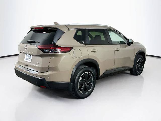 Used 2024 Nissan Rogue SV w/ SV Premium Package FWD image 25