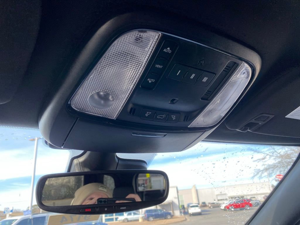 Used 2024 Dodge Durango GT image 25