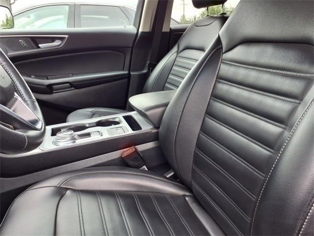 Certified 2021 Ford Edge SEL w/ Convenience Package AWD/4WD image 6